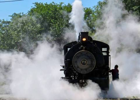 This 3-Hour Train Ride Is The Most Relaxing Way To Enjoy Kansas Scenery