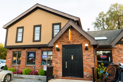 This Small Town Pub Near Buffalo Has Some Of The Best Food In The Northeast