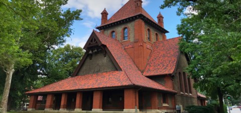 The Incredible Cathedral In North Carolina That Must Be Experienced In Person