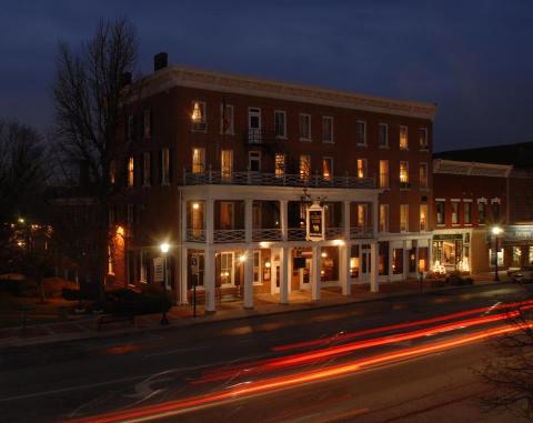 You'll Never Forget Your Visit To The Most Haunted Restaurant In Cincinnati