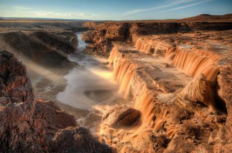 Discover One Of Arizona's Most Majestic Waterfalls - No Hiking Necessary