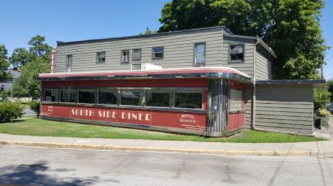 The 1940s Soda Shop In Indiana Where You'll Experience Old-Fashioned Dining