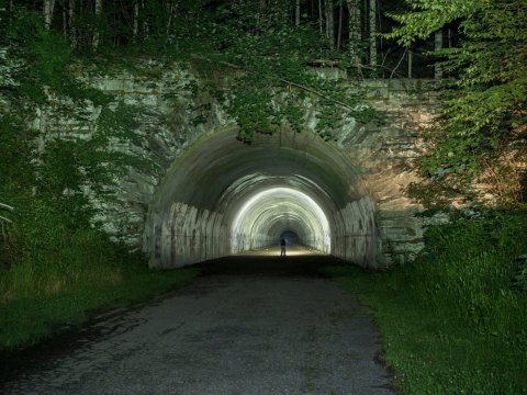 This Amazing Hiking Trail In North Carolina Takes You Through A Haunted Tunnel