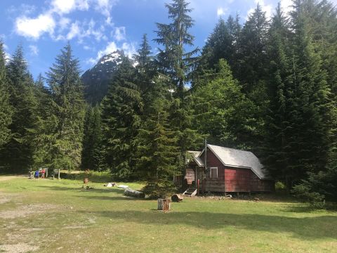 The Washington Ghost Town That's Perfect For An Autumn Day Trip