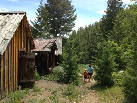 This Abandoned Mining Camp In Idaho Is Eerily Beautiful And You Need To Explore It
