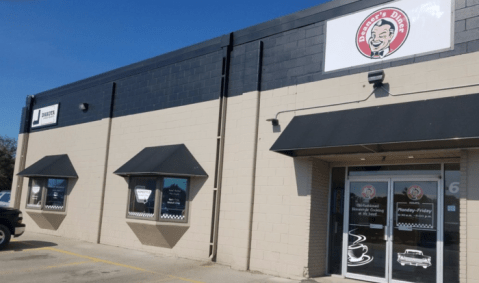 People Drive From All Over For The Pies At This Charming North Dakota Diner