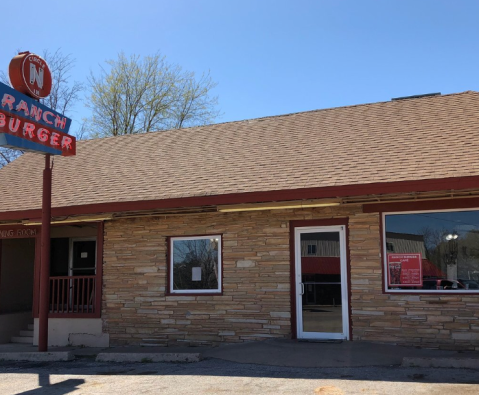 Some Say These Burgers In Small Town Oklahoma Are The Best In The State