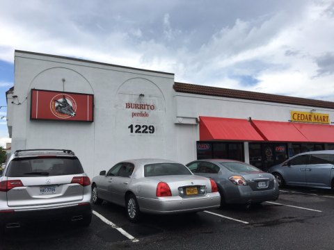 The Best Tacos In Virginia Are Hiding Next To This Unassuming Gas Station