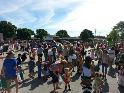 One Of The Most Spectacular Festivals In The World Happens In Nebraska Once A Year