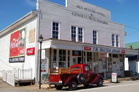 This Two-Story County Store Makes The Best Homemade Jams In Tennessee