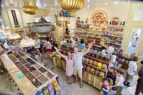 The Gigantic Candy Store Near New Orleans You’ll Want To Visit Over And Over Again