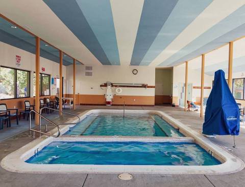 Washington's Naturally Heated Mineral Pool Is All You Need This Winter