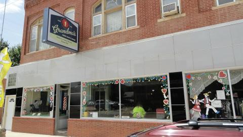 The Old School Soda Shop In Kansas That Will Take You Back In Time