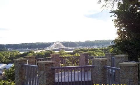 This Scenic Clifftop Park In Illinois Is Also A Historic Native American Burial Ground