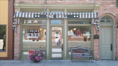 This Classic Route 66 Restaurant Has Been An Illinois Favorite Since 1934