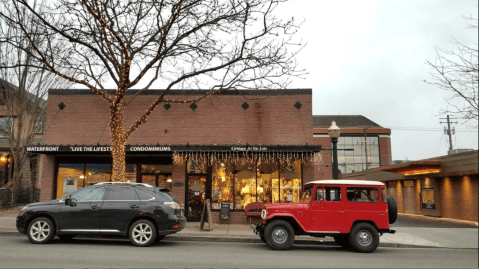 The Magical Christmas Shop In Idaho That You Must Visit This Holiday Season