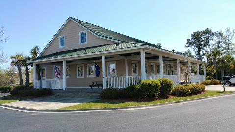 This All-You-Can-Eat Southern Food Buffet Hiding In South Carolina Is Heaven On Earth