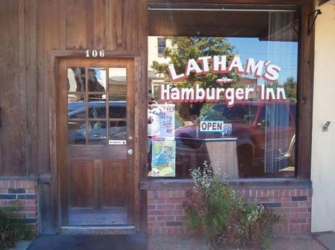 This Timeless 1920s Restaurant In Mississippi Sells The Best Slugburgers In America