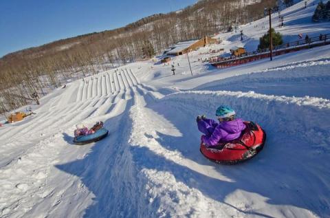 West Virginia Is Home To The Country’s Best Snow Tubing Park And You’ll Want To Visit