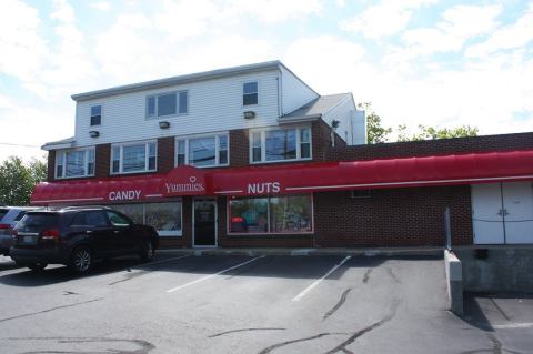 The Gigantic Candy Store In Maine You’ll Want To Visit Over And Over Again