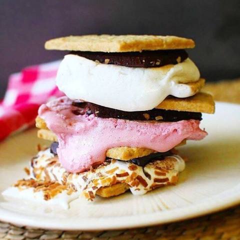 The Gooey Gourmet Marshmallows At This Little Massachusetts Shop Are To Die For