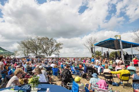 You Won't Leave Hungry From This Amazing Seafood Festival In South Carolina