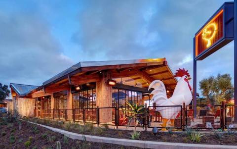 The Fried Chicken From This Southern California Restaurant Will Make You A Lifelong Customer