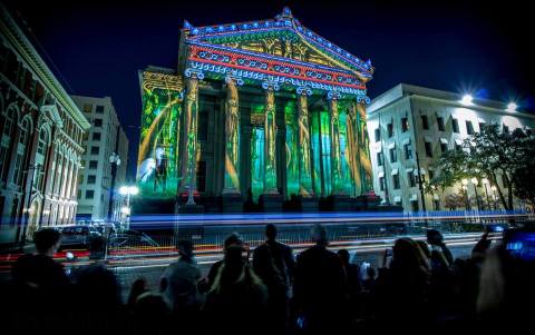 This Holiday Light Trail Around New Orleans Is Simply Mesmerizing