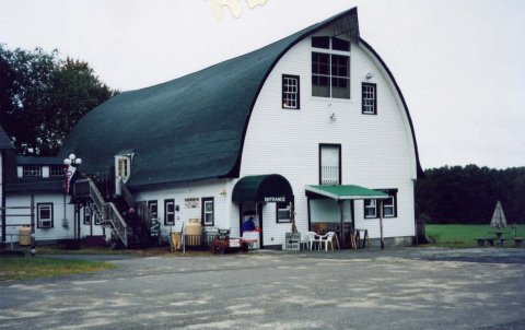 6 Winter Flea Markets In Massachusetts To Enjoy All Season Long