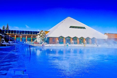 Watching Snow Fall From This One Hot Spring Resort In Montana Is Basically Heaven