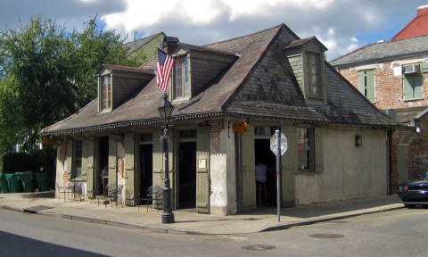 Most People Have No Clue These 6 Attractions In Louisiana Are Haunted