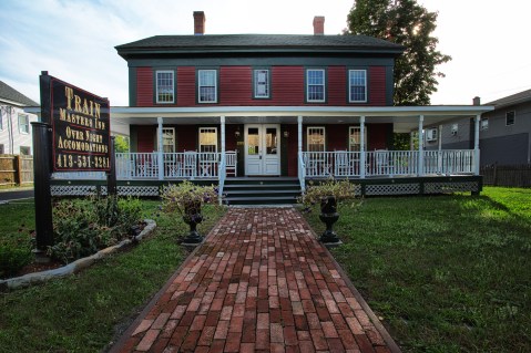 A Stay At This Train Themed Hotel In Massachusetts Is A Delightful Adventure