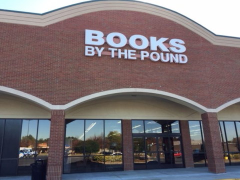 You Can Buy Books By The Pound At This Massive Georgia Bookstore