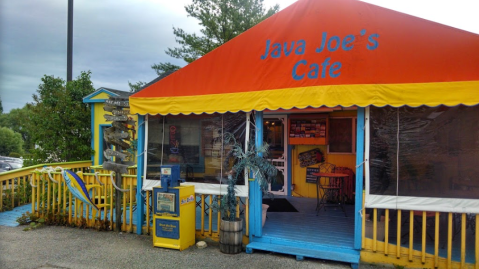 Michigan's Most Colorful Cafe Is Fun For The Whole Family