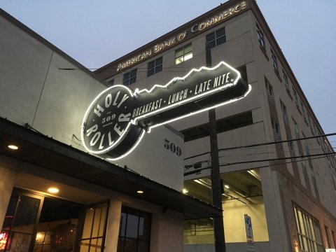 The Milkshakes At This Little Diner In Austin Are Some Of The Best You'll Ever Try