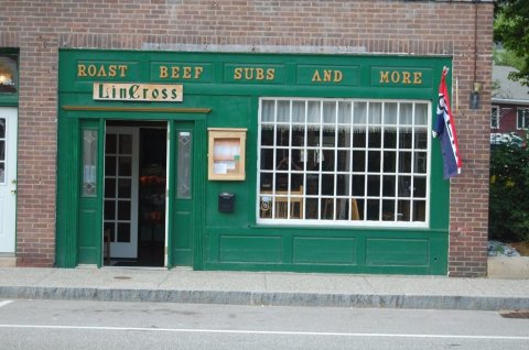 Don’t Let The Outside Fool You, This Sandwich Restaurant In New Hampshire Is A True Hidden Gem