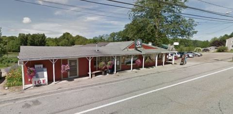 This Connecticut Pizza Joint In The Middle Of Nowhere Is One Of The Best In The U.S.