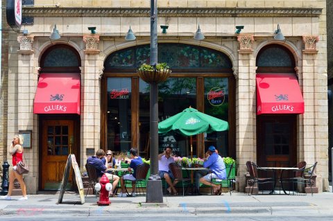 The Soft Pretzels At This Minnesota Restaurant Are As Big As A Pizza