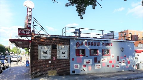 This Timeless 1920s Restaurant In New Hampshire Sells The Best Diner Food In America