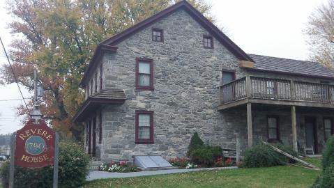 One Of The Oldest Taverns In America Is In Pennsylvania And It Only Gets Better With Age