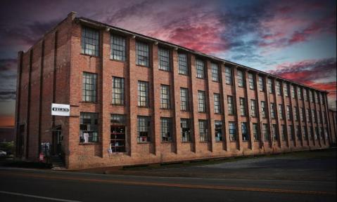 You’ll Find Hundreds Of Treasures At This 2-Story Antique Shop In Mississippi