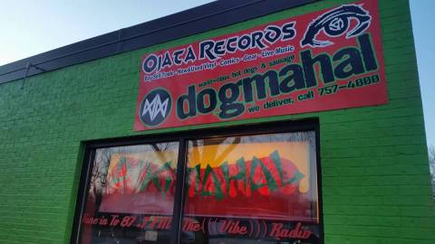 This Record Shop In North Dakota Has The Best Doggone Hot Dogs Ever