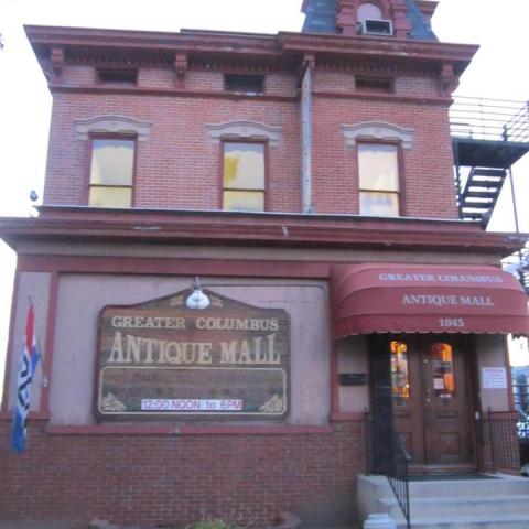 You’ll Find Hundreds Of Treasures At This 5-Story Antique Shop In Ohio