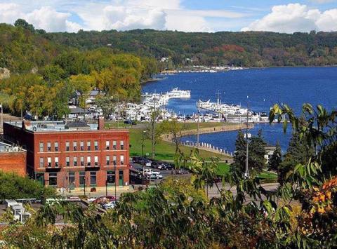 There Are More Than 10 Antique Stores In This One Minnesota Town And You'll Want To Visit Them All