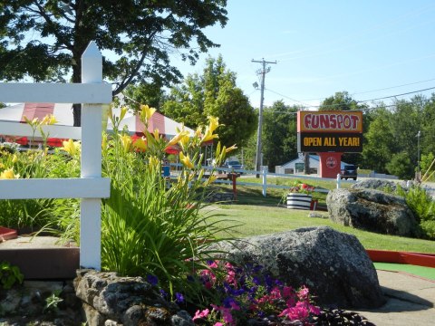 The World's Largest Arcade Is Right Here In New Hampshire And It Has Over 600 Games