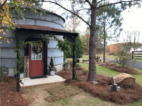 This Grain Bin Bed & Breakfast In Georgia Is The Ultimate Countryside Getaway