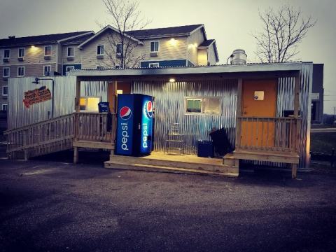 This Seafood Market In Indiana Has Fresh Fish Delivered Daily And It's A Hidden Gem