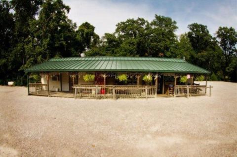 This Indiana Pizza Joint In The Middle Of Nowhere Is One Of The Best In The U.S.