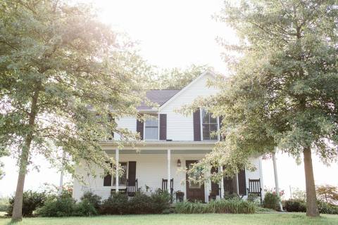 This Farmhouse Bed & Breakfast Is An Authentic Indiana Country Getaway