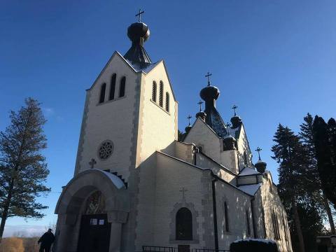 The Little-Known Church Hiding In Illinois That Is An Absolute Work Of Art